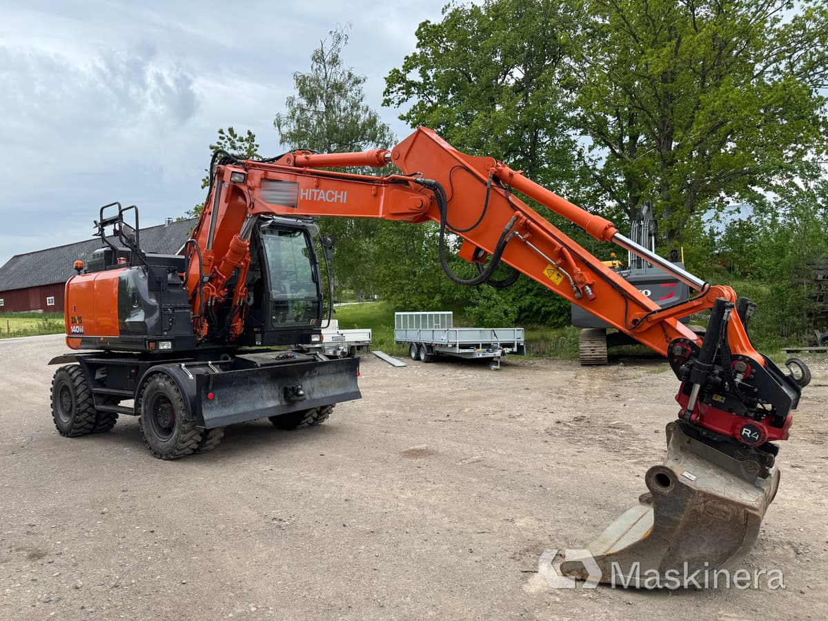 Hjulgrävare Hitachi Zaxis 140W med redskap - Excavadora de cadenas: foto 3 Hjulgrävare Hitachi Zaxis 140W med redskap - Excavadora de cadenas: foto 3