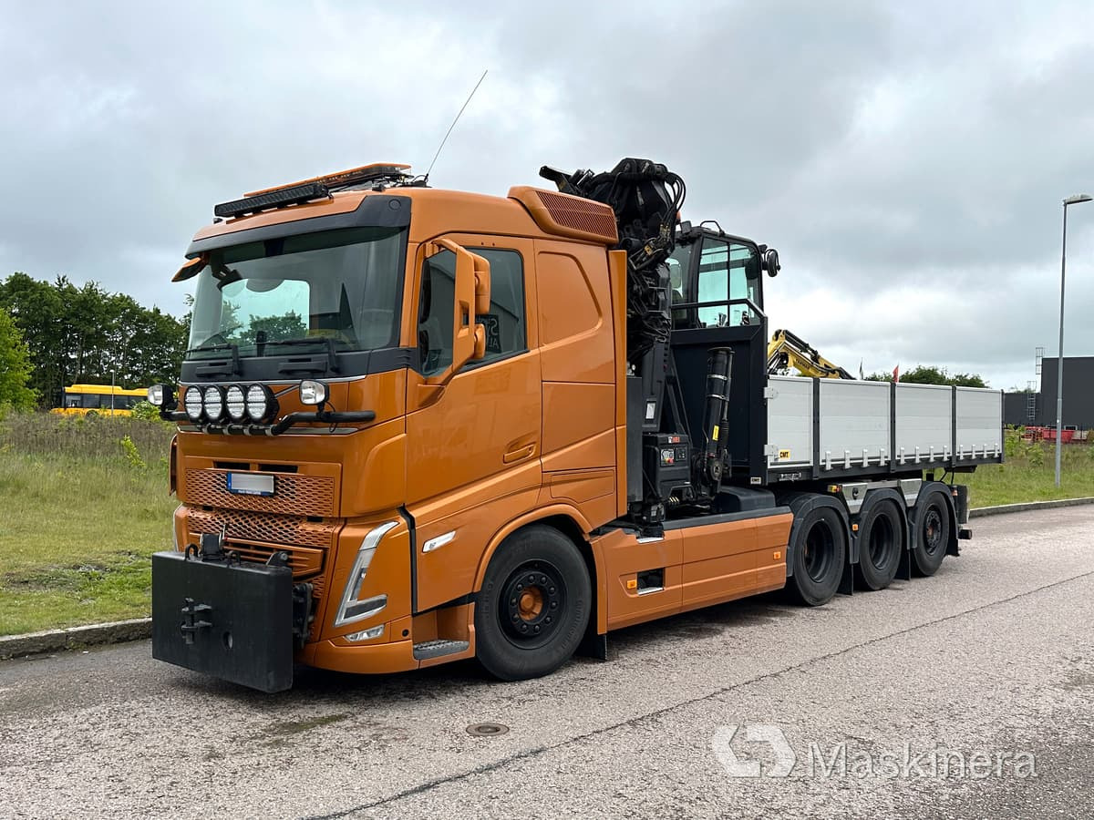 Kranväxlare Volvo FH 84 TR + Lämflak CMT - Camión multibasculante: foto 1 Kranväxlare Volvo FH 84 TR + Lämflak CMT - Camión multibasculante: foto 1