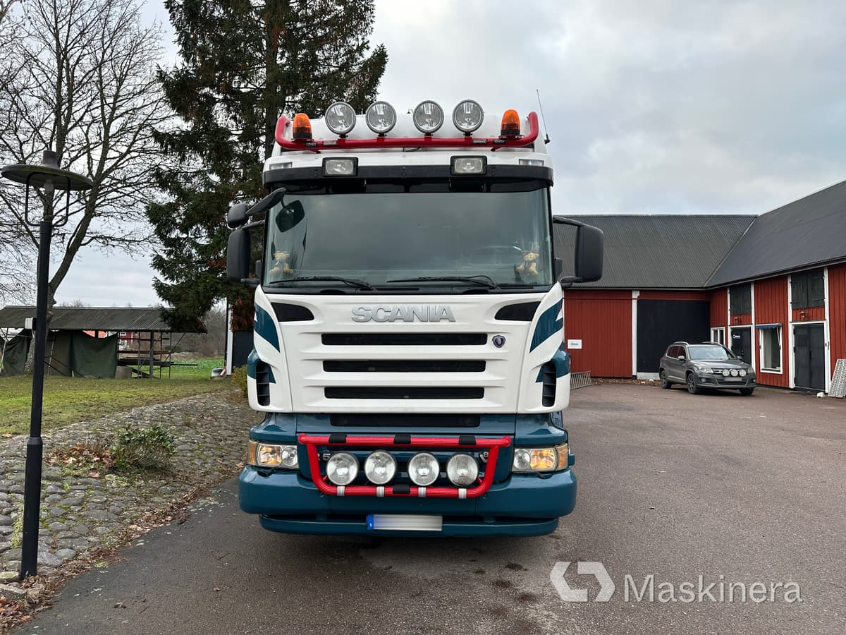 SCANIA R500LB6X4HHA Lastväxlare Scania R500 med FTG V10CX kran - Camión multibasculante: foto 2 SCANIA R500LB6X4HHA Lastväxlare Scania R500 med FTG V10CX kran - Camión multibasculante: foto 2