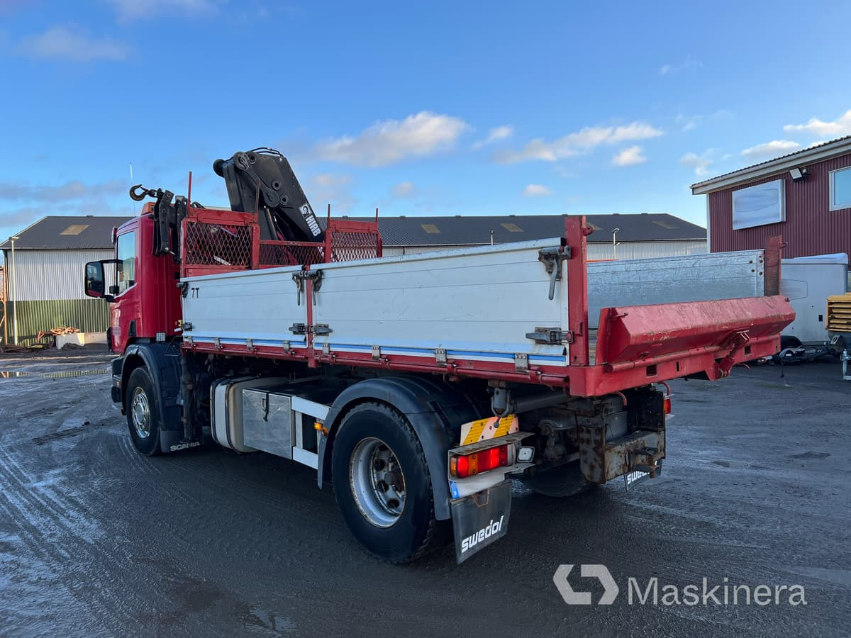 Scania 94G 300 Kran / Tippbil Scania 94G - Camión volquete, Camión grúa: foto 3 Scania 94G 300 Kran / Tippbil Scania 94G - Camión volquete, Camión grúa: foto 3