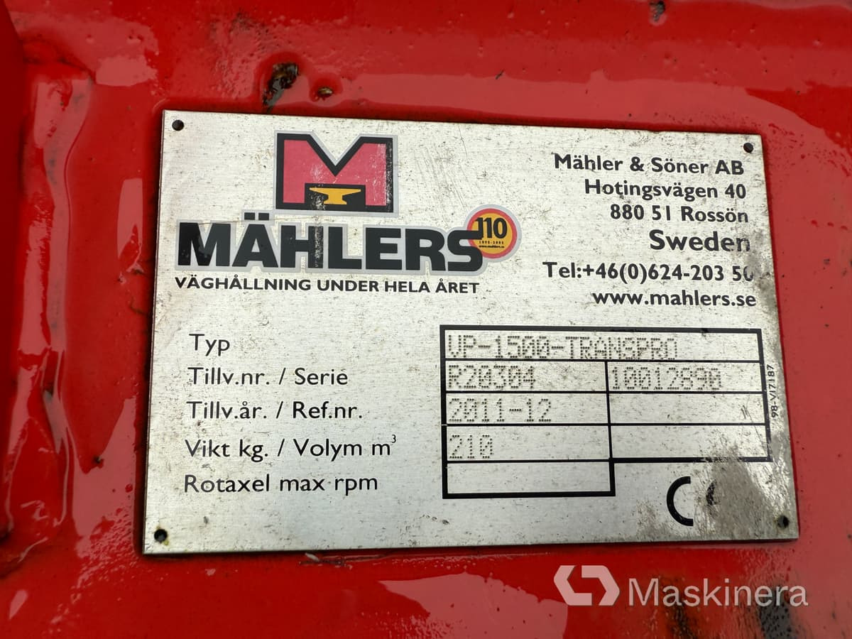 Tractor Traktor Kubota B2100 med Vikplog & Sandspridare: foto 31