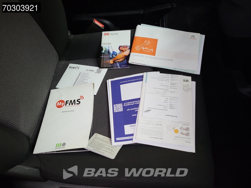 Furgoneta pequeña Citroën Jumpy 95PK Automaat L2H1 Trekhaak Airco Cruise Parkeersensoren Werkplaatsinrichting Euro6 L2 Airco Trekhaak Cruise control: foto 20 Furgoneta pequeña Citroën Jumpy 95PK Automaat L2H1 Trekhaak Airco Cruise Parkeersensoren Werkplaatsinrichting Euro6 L2 Airco Trekhaak Cruise control: foto 20