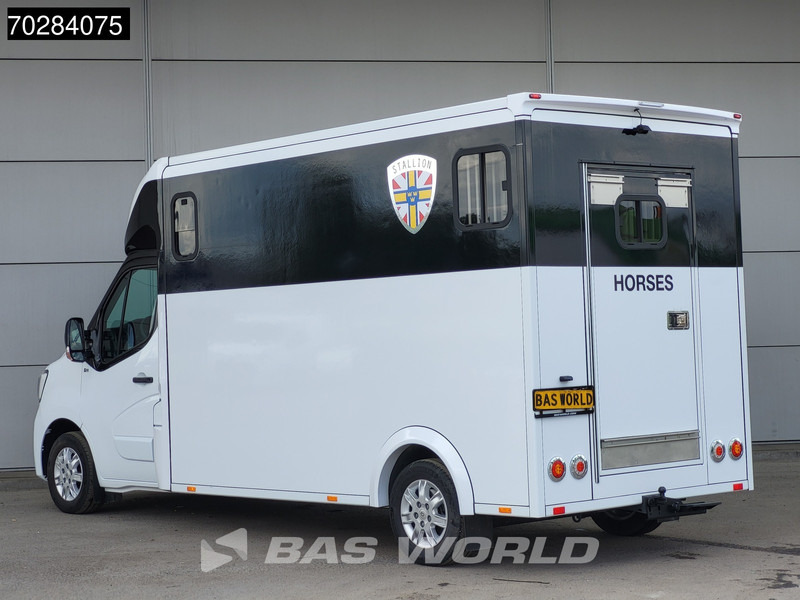 Renault Master 165PK Paardenwagen Hengstenuitvoering Navi LED Trekhaak Airco Cruise Camera Euro6 Horsetruck 15m3 Airco Trekhaak Cruise control - Furgoneta: foto 2 Renault Master 165PK Paardenwagen Hengstenuitvoering Navi LED Trekhaak Airco Cruise Camera Euro6 Horsetruck 15m3 Airco Trekhaak Cruise control - Furgoneta: foto 2