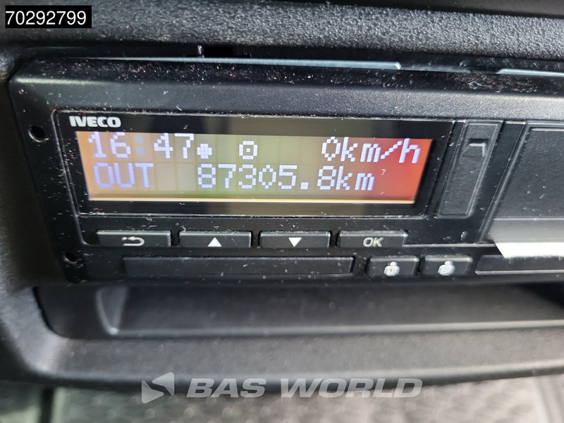 Furgoneta con lona Iveco 60C18 3.0L Automaat Laadklep 180PK Schuifzeilen Zeilen Airco Cruise D'Hollandia Euro6 Schuifzeil Koffer Gesloten laadbak Airco Cruise: foto 16 Furgoneta con lona Iveco 60C18 3.0L Automaat Laadklep 180PK Schuifzeilen Zeilen Airco Cruise D'Hollandia Euro6 Schuifzeil Koffer Gesloten laadbak Airco Cruise: foto 16