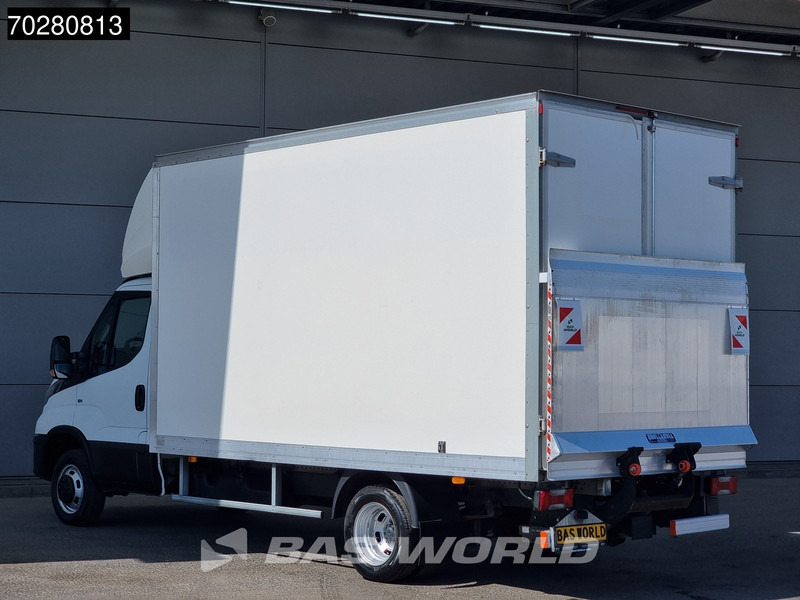 Iveco Daily 35C14 Laadklep Dubbellucht Bakwagen Airco Cruise Euro6 Koffer Meubelbak 22m3 Airco Cruise control - Furgoneta caja cerrada: foto 2 Iveco Daily 35C14 Laadklep Dubbellucht Bakwagen Airco Cruise Euro6 Koffer Meubelbak 22m3 Airco Cruise control - Furgoneta caja cerrada: foto 2