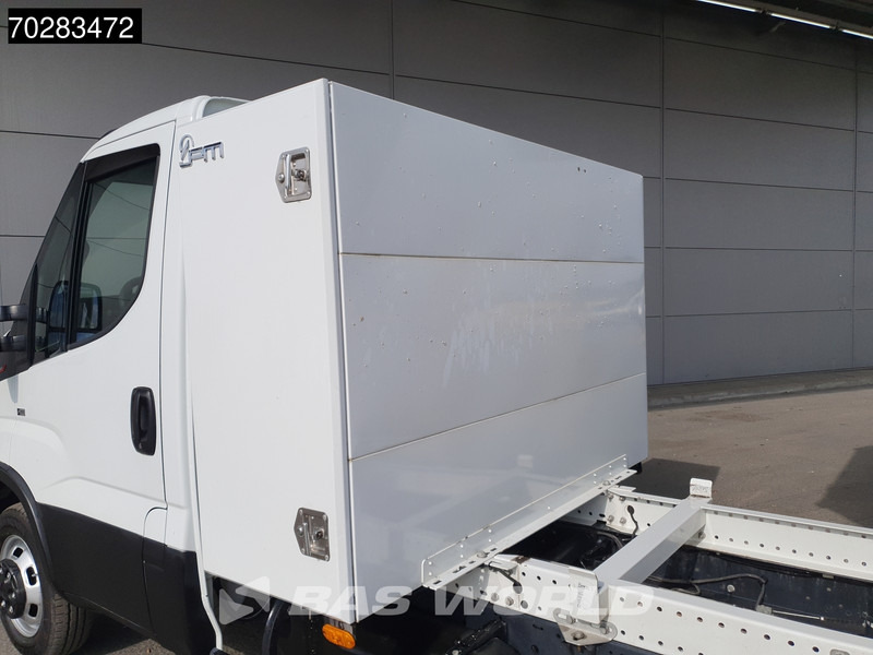 Furgoneta basculante Iveco Daily 35C16 3.0L Kipper met Kist Dubbellucht 3,5t Trekhaak Airco Cruise Euro6 Tipper Benne Kieper 2m3 Airco Trekhaak Cruise control: foto 7