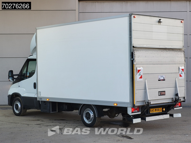 Iveco Daily 35S14 Automaat Laadklep Bakwagen Zijdeur Airco Cruise Meubelbak Koffer Airco Cruise control - Furgoneta caja cerrada: foto 2 Iveco Daily 35S14 Automaat Laadklep Bakwagen Zijdeur Airco Cruise Meubelbak Koffer Airco Cruise control - Furgoneta caja cerrada: foto 2