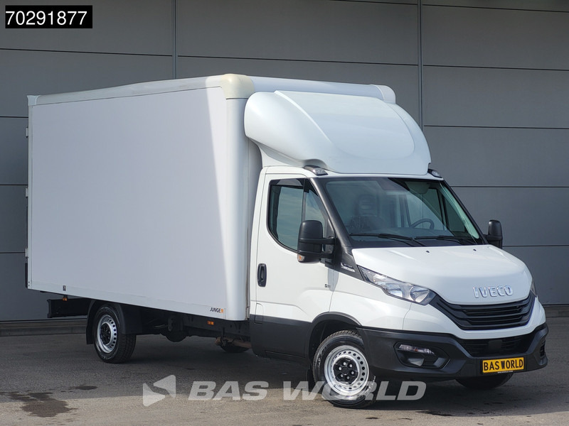 Iveco Daily 35S16 Automaat Bakwagen 160PK Achterdeuren Airco Camera Euro6 Meubelbak Koffer 21m3 Airco - Furgoneta caja cerrada: foto 5 Iveco Daily 35S16 Automaat Bakwagen 160PK Achterdeuren Airco Camera Euro6 Meubelbak Koffer 21m3 Airco - Furgoneta caja cerrada: foto 5