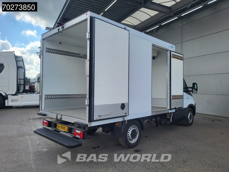 Iveco Daily 35S16 Koelwagen Automaat Carrier Pulsar 400 380V Stekker Airco Cruise Camera Koel Koeler Kühlwagen Kühlkoffer 12m3 Airco Cruise - Furgoneta frigorifica: foto 3 Iveco Daily 35S16 Koelwagen Automaat Carrier Pulsar 400 380V Stekker Airco Cruise Camera Koel Koeler Kühlwagen Kühlkoffer 12m3 Airco Cruise - Furgoneta frigorifica: foto 3
