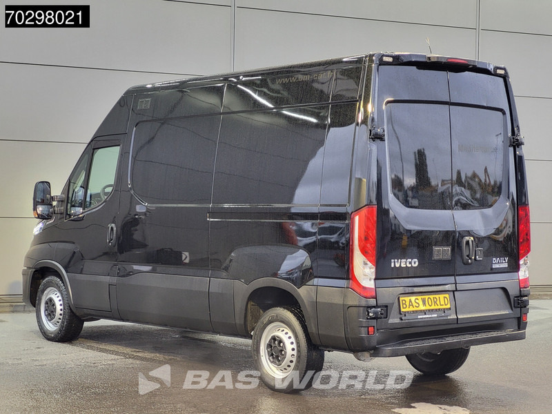 Iveco Daily 35S18 3.0L Automaat L2H2 3,5t Trekgewicht 180PK LED ACC Navi Airco Euro6 L2 Airco - Furgón: foto 2 Iveco Daily 35S18 3.0L Automaat L2H2 3,5t Trekgewicht 180PK LED ACC Navi Airco Euro6 L2 Airco - Furgón: foto 2