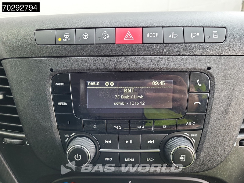 Furgoneta con lona Iveco Daily 60C18 3.0L Automaat Laadklep 180PK Schuifzeilen Zeilen Airco Cruise D'Hollandia Euro6 Schuifzeil Koffer Gesloten laadbak Airco C: foto 15 Furgoneta con lona Iveco Daily 60C18 3.0L Automaat Laadklep 180PK Schuifzeilen Zeilen Airco Cruise D'Hollandia Euro6 Schuifzeil Koffer Gesloten laadbak Airco C: foto 15