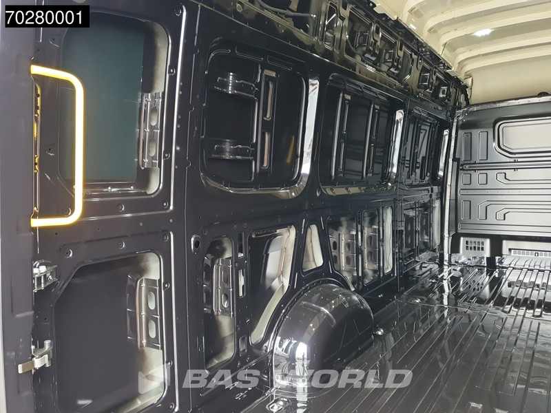 Furgón nuevo MAN TGE 3.180 Automaat L5H4 XXL LED ACC Navi Airco Camera Parkeersensoren Euro6 L5 19m3 Airco: foto 8