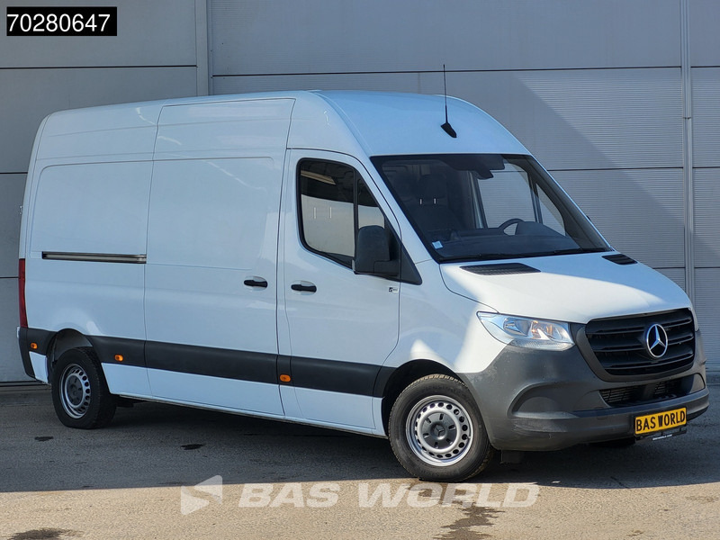 Mercedes-Benz Sprinter 311 CDI L2H2 Airco Cruise MBUX Euro6 L2 11m3 Airco Cruise control - Furgoneta pequeña: foto 3 Mercedes-Benz Sprinter 311 CDI L2H2 Airco Cruise MBUX Euro6 L2 11m3 Airco Cruise control - Furgoneta pequeña: foto 3