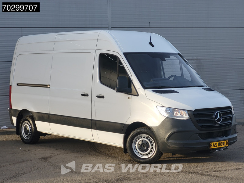 Mercedes-Benz Sprinter 315 CDI Automaat L2H2 Trekhaak ACC Airco Camera Parkeersensoren MBUX CarPlay Euro6 L2 Airco Trekhaak - Furgón: foto 3 Mercedes-Benz Sprinter 315 CDI Automaat L2H2 Trekhaak ACC Airco Camera Parkeersensoren MBUX CarPlay Euro6 L2 Airco Trekhaak - Furgón: foto 3