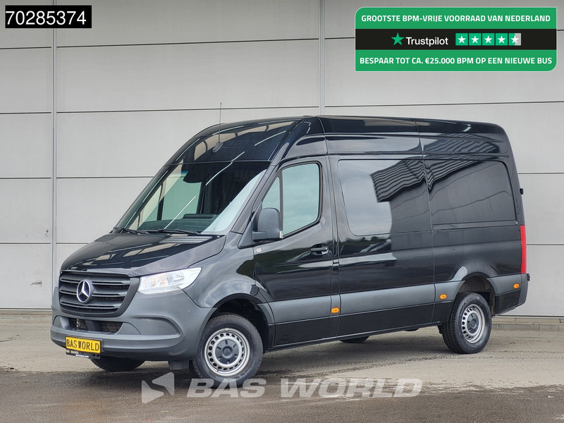 Mercedes-Benz Sprinter 317 CDI Automaat 3,5t Trekhaak L2H2 170PK Airco Camera MBUX Euro6 L2 12m3 Airco Trekhaak - Furgón: foto 1 Mercedes-Benz Sprinter 317 CDI Automaat 3,5t Trekhaak L2H2 170PK Airco Camera MBUX Euro6 L2 12m3 Airco Trekhaak - Furgón: foto 1