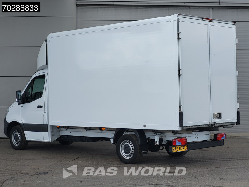 Mercedes-Benz Sprinter 317 CDI Bakwagen Automaat 170PK Achterdeuren Airco Camera Euro6 Meubelbak Koffer 21m3 Airco - Furgoneta caja cerrada: foto 2 Mercedes-Benz Sprinter 317 CDI Bakwagen Automaat 170PK Achterdeuren Airco Camera Euro6 Meubelbak Koffer 21m3 Airco - Furgoneta caja cerrada: foto 2