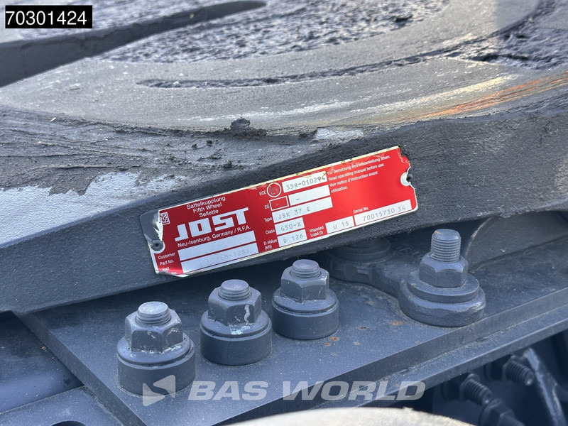 Leasing de Iveco S-Way 460 4X2 Metallica Edition! LNG Full-Air Retarder 2xTanks Standklima Euro 6 Iveco S-Way 460 4X2 Metallica Edition! LNG Full-Air Retarder 2xTanks Standklima Euro 6: foto 13 Leasing de Iveco S-Way 460 4X2 Metallica Edition! LNG Full-Air Retarder 2xTanks Standklima Euro 6 Iveco S-Way 460 4X2 Metallica Edition! LNG Full-Air Retarder 2xTanks Standklima Euro 6: foto 13