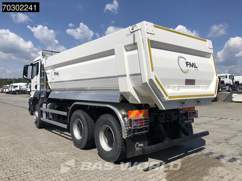 MAN TGS 33.400 6X4 NEW 17m3 KH Kipper Manual Steel suspension Big-Axle EURO 2 - Camión volquete: foto 2 MAN TGS 33.400 6X4 NEW 17m3 KH Kipper Manual Steel suspension Big-Axle EURO 2 - Camión volquete: foto 2