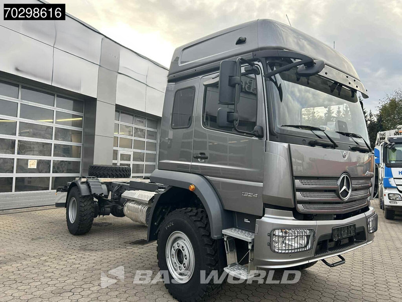 Mercedes-Benz Atego 1324 4X4 NEW 4x4 chassis Automatic Steelsuspension Euro 6 - Camión chasis: foto 3 Mercedes-Benz Atego 1324 4X4 NEW 4x4 chassis Automatic Steelsuspension Euro 6 - Camión chasis: foto 3