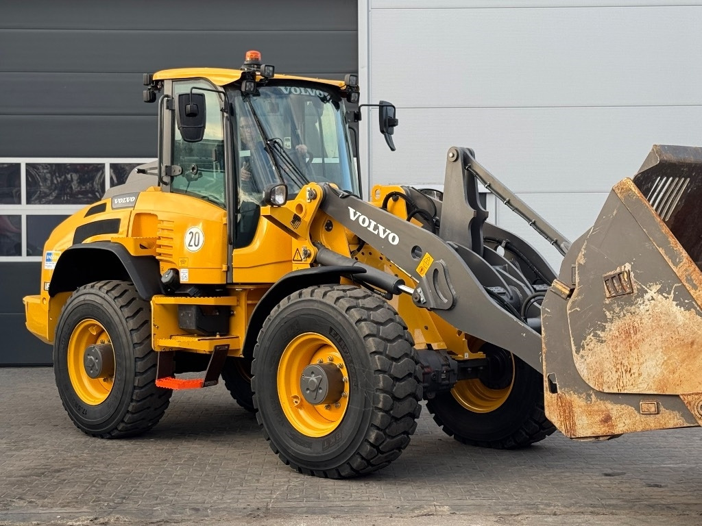 Volvo L 45 H - Cargadora de ruedas: foto 4 Volvo L 45 H - Cargadora de ruedas: foto 4