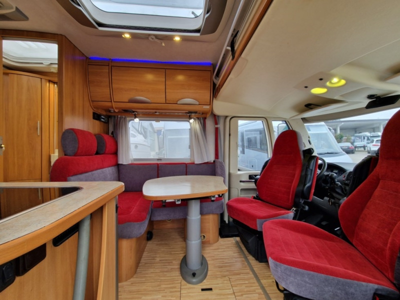 Hymer B 504 SL - Autocaravana integral: foto 4 Hymer B 504 SL - Autocaravana integral: foto 4