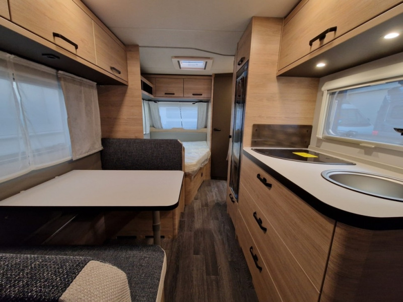 Weinsberg CaraOne 500 FDK - Caravana: foto 5 Weinsberg CaraOne 500 FDK - Caravana: foto 5