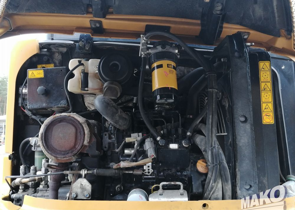 Excavadora de cadenas Caterpillar 302.7 D CR: foto 10