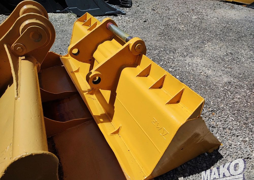 Łyżka skarpowa 200cm Liebherr SW48 - Implemento para Maquinaria de construcción: foto 5 Łyżka skarpowa 200cm Liebherr SW48 - Implemento para Maquinaria de construcción: foto 5