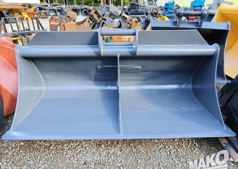 Łyżka skarpowa 210cm Volvo S60 S6 - Implemento para Maquinaria de construcción: foto 2 Łyżka skarpowa 210cm Volvo S60 S6 - Implemento para Maquinaria de construcción: foto 2