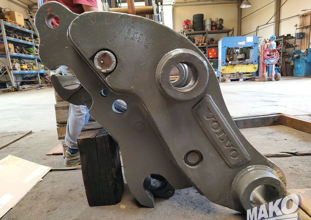 NOWE Szybkozłącze hydrauliczne Volvo Miller fi 110 100 - Implemento para Maquinaria de construcción: foto 1 NOWE Szybkozłącze hydrauliczne Volvo Miller fi 110 100 - Implemento para Maquinaria de construcción: foto 1