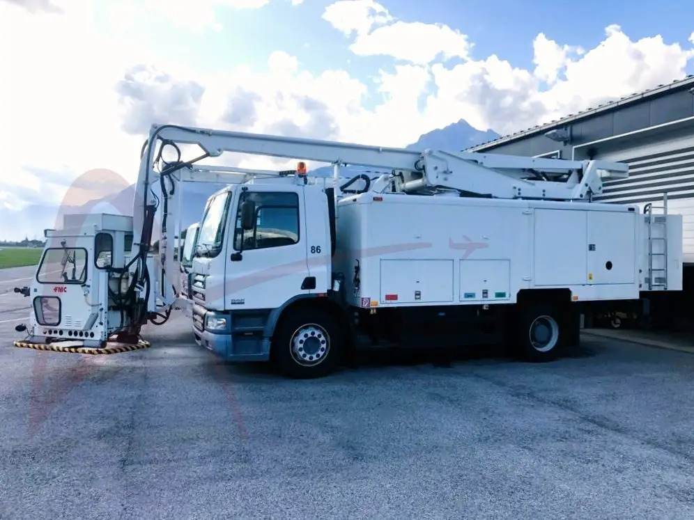 FMC LMD 2000 - Vehículo de deshielo: foto 2 FMC LMD 2000 - Vehículo de deshielo: foto 2