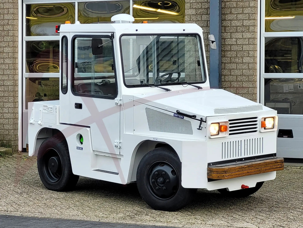 ROFAN ZD6 - Tractor de equipaje: foto 2 ROFAN ZD6 - Tractor de equipaje: foto 2