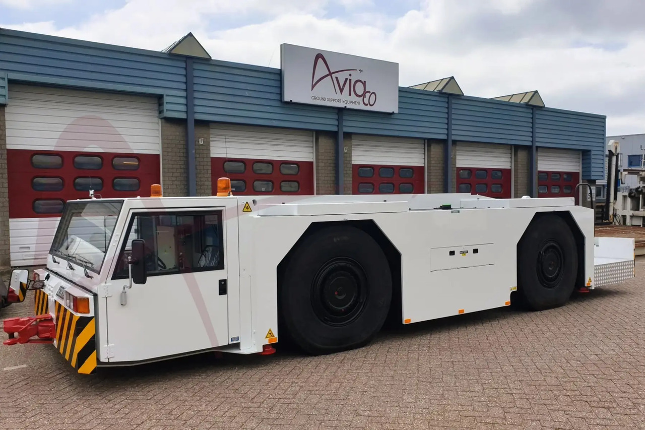 SCHOPF F396E - Remolcador de aviones: foto 4 SCHOPF F396E - Remolcador de aviones: foto 4