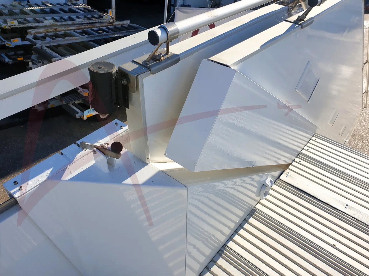 TLD ABS-580 - Escalera de pasajeros: foto 5 TLD ABS-580 - Escalera de pasajeros: foto 5