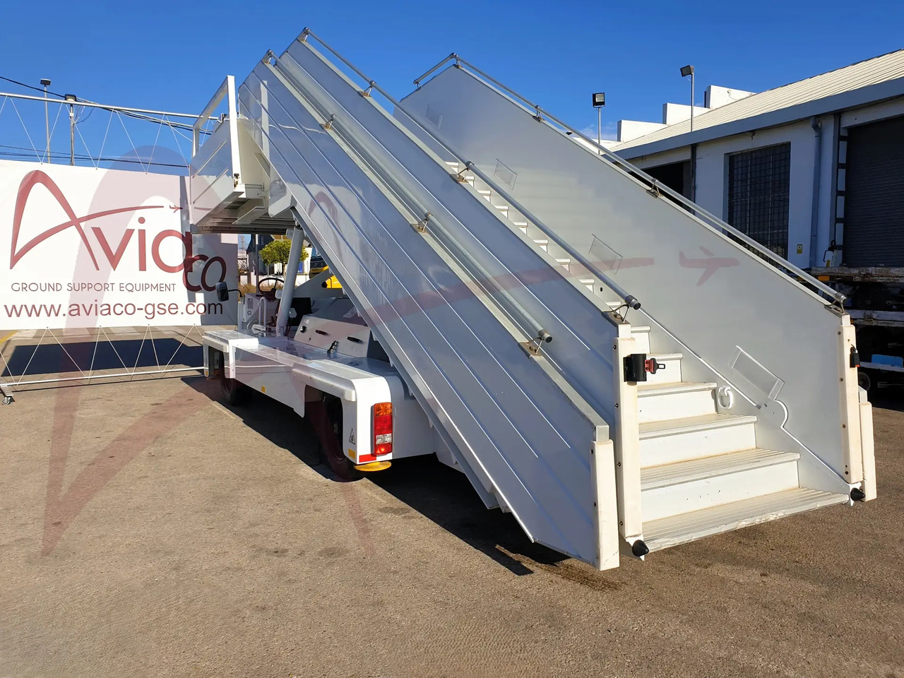 TLD ABS-580 - Escalera de pasajeros: foto 3 TLD ABS-580 - Escalera de pasajeros: foto 3