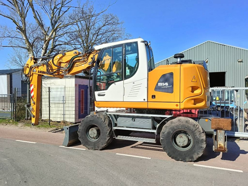 Liebherr A 914 compact mobiele graafmachine excavator 18Ton - Excavadora de ruedas: foto 2 Liebherr A 914 compact mobiele graafmachine excavator 18Ton - Excavadora de ruedas: foto 2