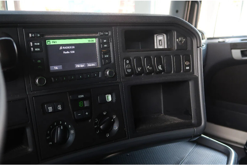 Cabeza tractora Scania R520 V8 RETARDER/ DIFF LOCK/ PARK AIRCO/ 2X TANK: foto 5