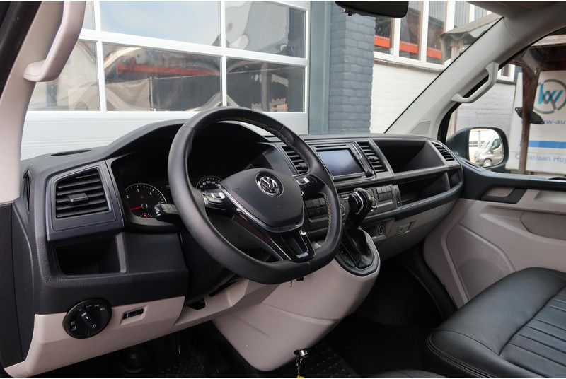 Volkswagen Transporter 2.0 TDI L2H1 Highline AUT/ NAVI/ CAMERA/ CRUISE/ AIRCO/ LEDER/ TREKHAAK - Furgoneta pequeña: foto 2 Volkswagen Transporter 2.0 TDI L2H1 Highline AUT/ NAVI/ CAMERA/ CRUISE/ AIRCO/ LEDER/ TREKHAAK - Furgoneta pequeña: foto 2