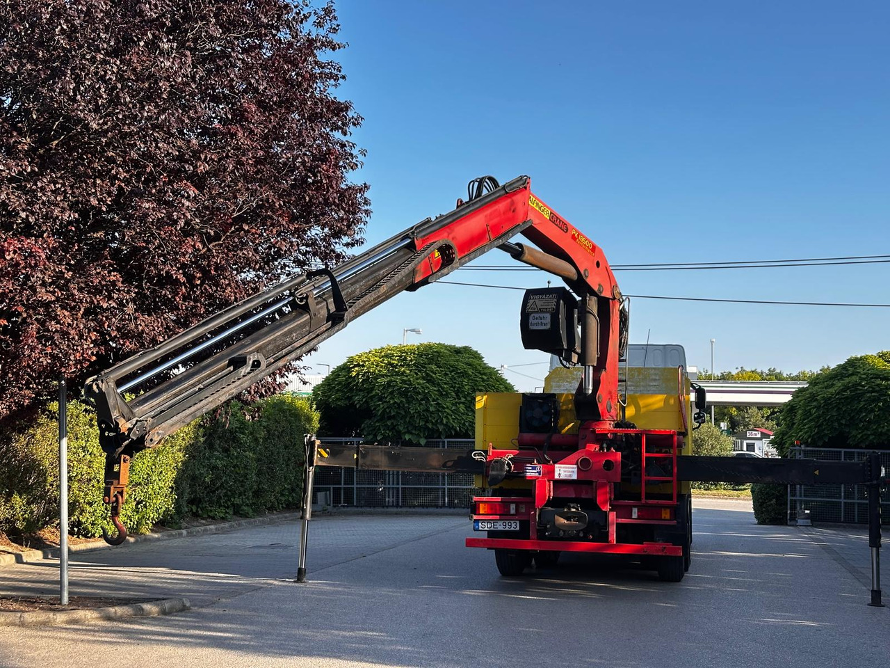 DAF Xf 105.410 Manual 6x2 Palfinger Pk18500 EXCELENT - Camión grúa: foto 4 DAF Xf 105.410 Manual 6x2 Palfinger Pk18500 EXCELENT - Camión grúa: foto 4