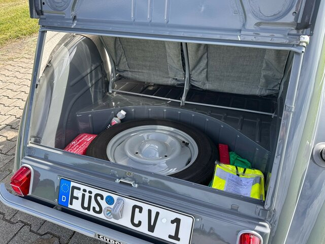 CITROEN 2 CV Ente 1959 Note 1 makellos... - Coche: foto 3 CITROEN 2 CV Ente 1959 Note 1 makellos... - Coche: foto 3