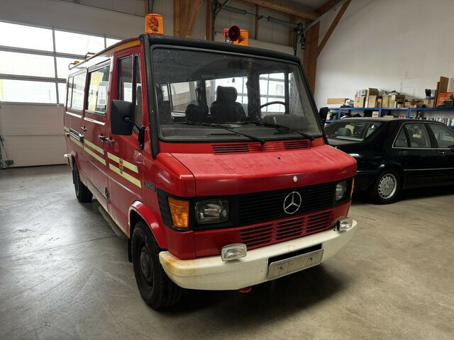 MERCEDES-BENZ T1 310 D Bremer Kombi Feuerwehr1. Hand... - Coche: foto 2 MERCEDES-BENZ T1 310 D Bremer Kombi Feuerwehr1. Hand... - Coche: foto 2
