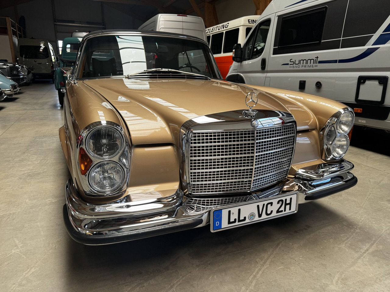 Mercedes-Benz 280 SE Cabrio W111 BRABUS-Classic Restauration - Coche: foto 2 Mercedes-Benz 280 SE Cabrio W111 BRABUS-Classic Restauration - Coche: foto 2