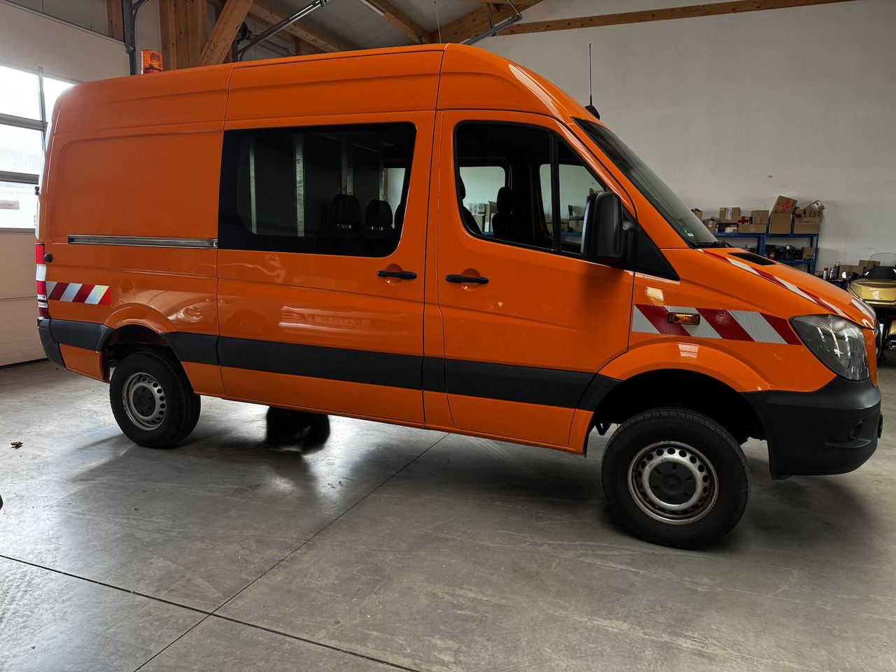 Mercedes-Benz Sprinter 316 CDI 4x4 Allrad L2H2 1. Hand! - Furgón, Furgoneta combi: foto 5 Mercedes-Benz Sprinter 316 CDI 4x4 Allrad L2H2 1. Hand! - Furgón, Furgoneta combi: foto 5