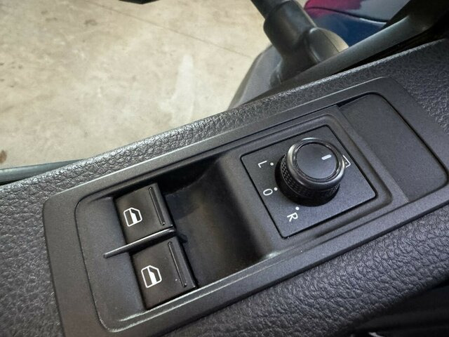 VW T6 Doka Pritsche 2.0 TDI 4Motion 4x4... - Furgoneta caja abierta: foto 4 VW T6 Doka Pritsche 2.0 TDI 4Motion 4x4... - Furgoneta caja abierta: foto 4