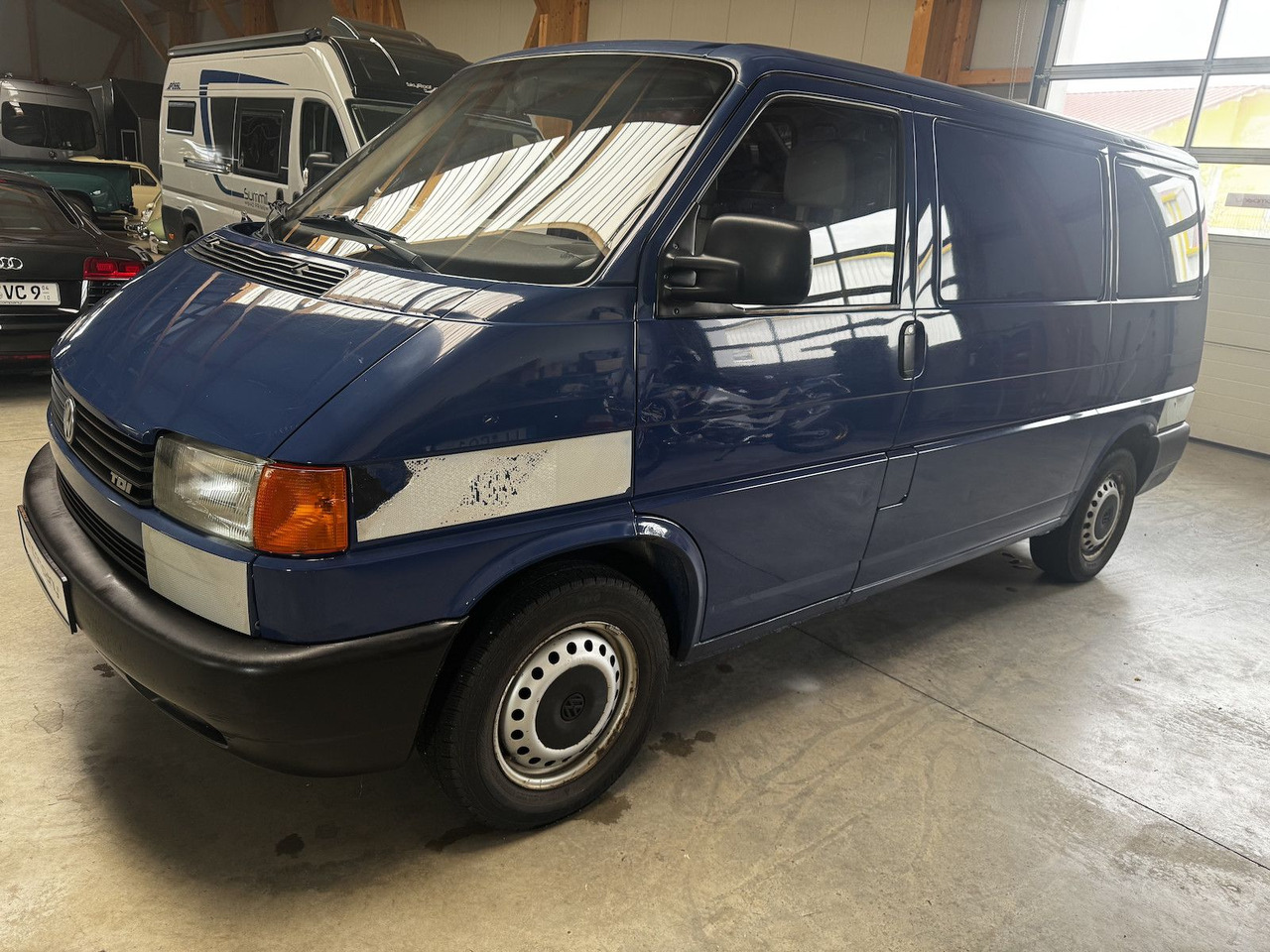 Volkswagen T4 2.5 TDI Syncro 1. Hand - Furgoneta pequeña: foto 1 Volkswagen T4 2.5 TDI Syncro 1. Hand - Furgoneta pequeña: foto 1