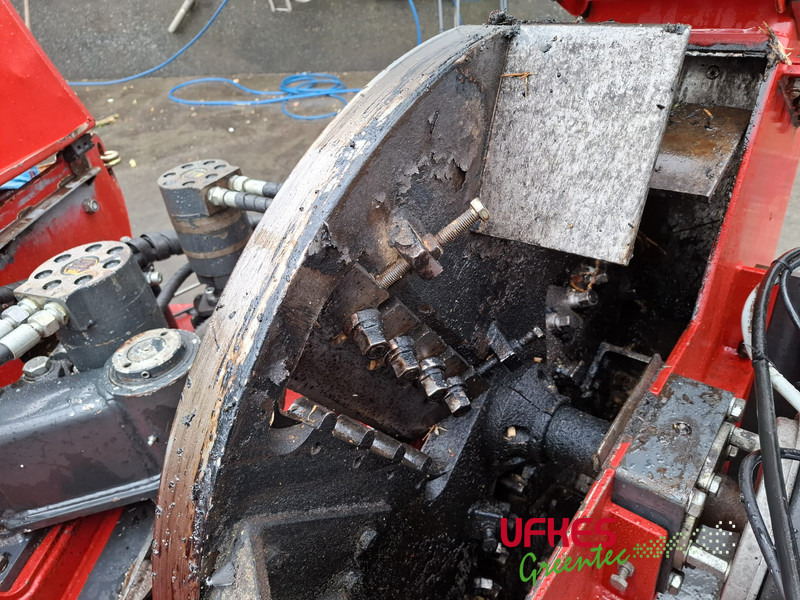 Trituradora de madera Greentec 930 / Mowi 400: foto 7