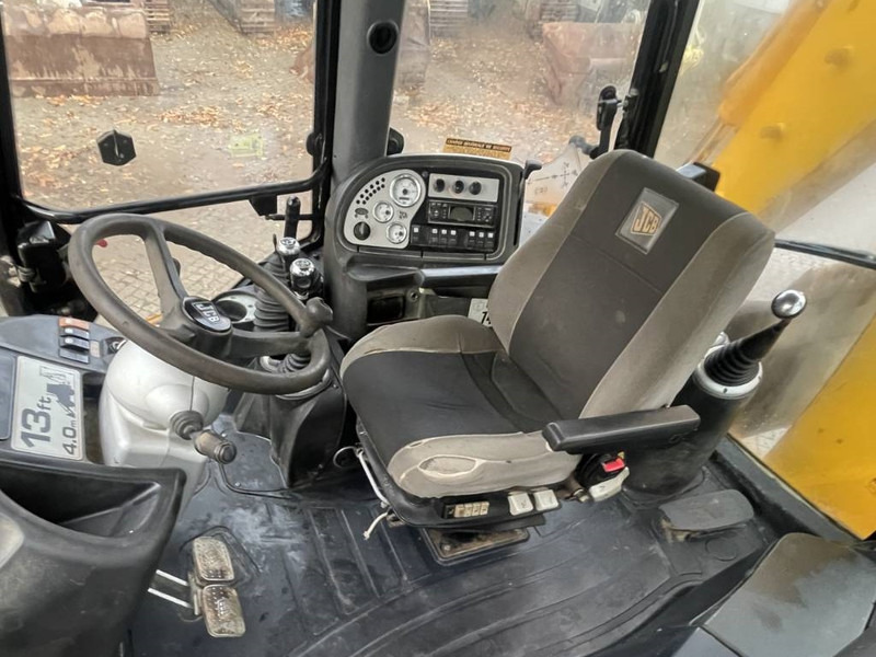 Retroexcavadora JCB 4 CX 2005: foto 12 Retroexcavadora JCB 4 CX 2005: foto 12