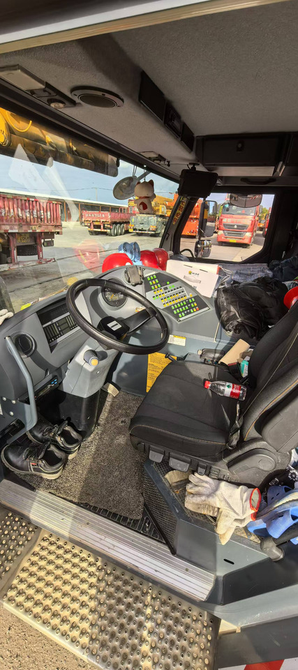 Autogrúa LIEBHERR Second Hand Mobile Crane 500 Ton LTM1500 Hydraulic Crane With High Quality: foto 7 Autogrúa LIEBHERR Second Hand Mobile Crane 500 Ton LTM1500 Hydraulic Crane With High Quality: foto 7