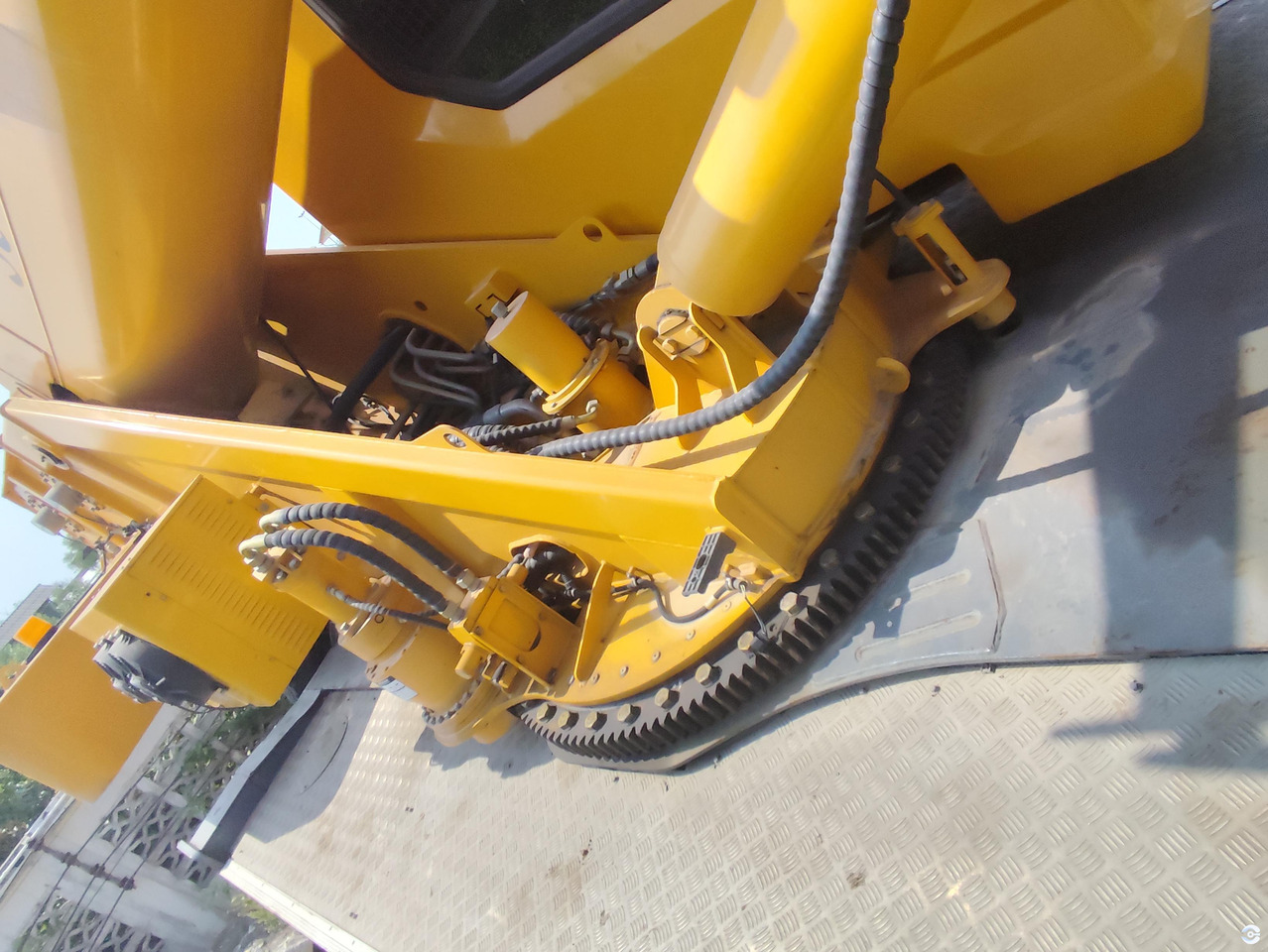 Maquinaria de construcción XCMG XCT30_Y 30ton truck crane diesel lift machine for sale: foto 6 Maquinaria de construcción XCMG XCT30_Y 30ton truck crane diesel lift machine for sale: foto 6