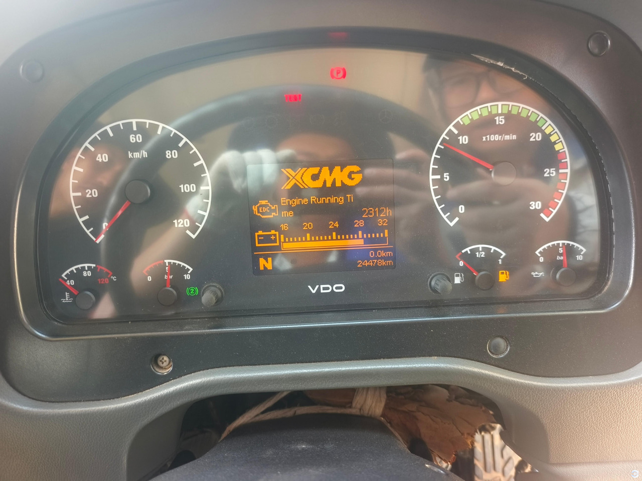 XCMG XCT30_Y 30ton truck crane hydraulic system lift machine price - Maquinaria de construcción: foto 4 XCMG XCT30_Y 30ton truck crane hydraulic system lift machine price - Maquinaria de construcción: foto 4